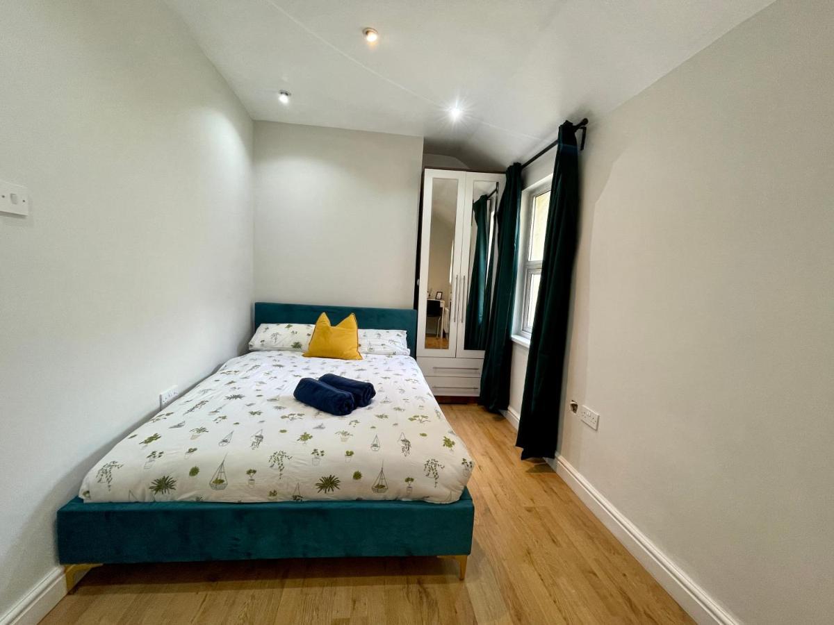 One Bedroom Apartment In City Centre Cardiff Extérieur photo